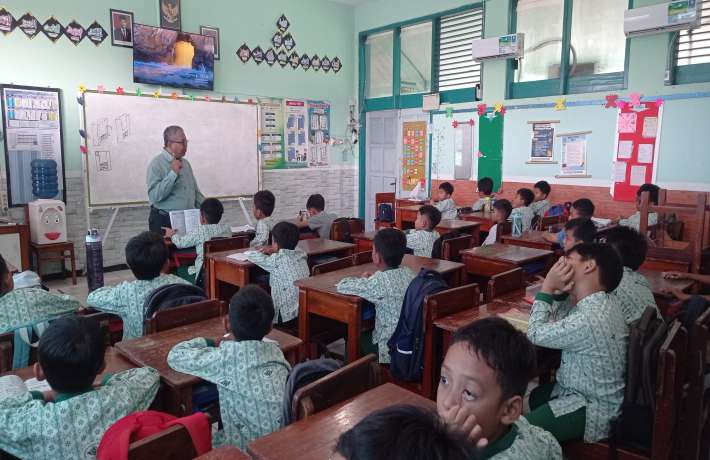 SD Al Irsyad 01 Cilacap Gelar Sekolah Tahfidz Perdana Tahun Ajaran Baru