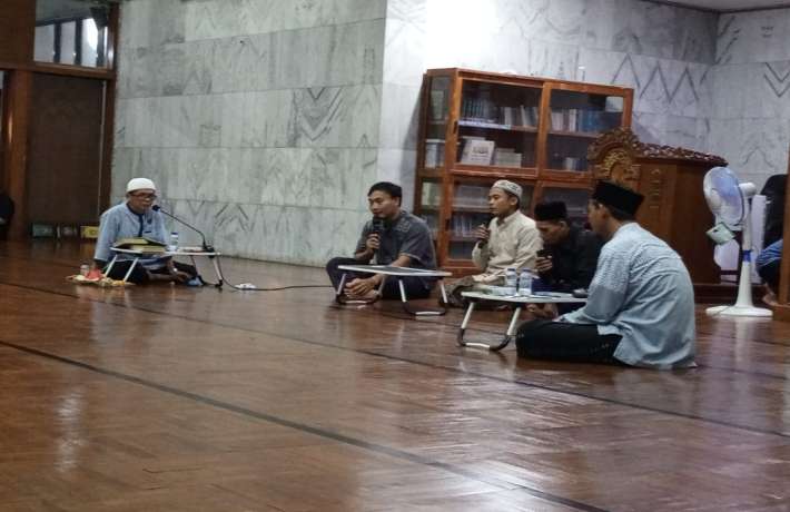 Meningkatkan Ketaqwaan Melalui I tikaf di Masjid Al Ishlah