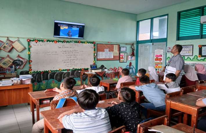 Nobar Literasi Digital - Edukasi Apa Itu Cyberbullying dan Bagaimana Cara Menghentikannya