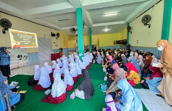 Siswa Kelas 6 SD Al Irsyad 01 Cilacap Berhasil Lulus 100%