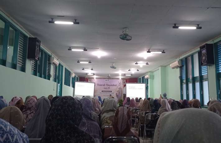 Daurah Ummahat 1445H Mengusung Tema Menjadi Muslimah 4S Smart Sehat Sukses dan Sholehah