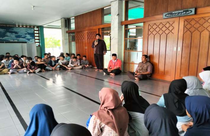 Belajar Itikaf Siap Sambut Ramadhan dengan Asyik