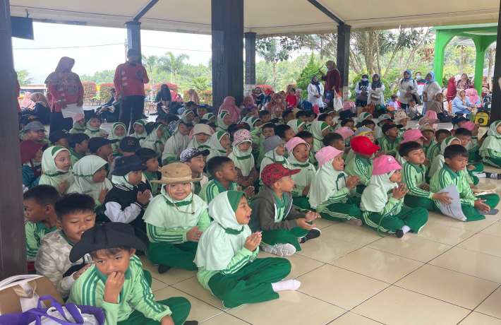 Mengenal Alam Sekitar Melalui Kegiatan Outdoor Study ke D Laz Lembah Asri Purbalingga